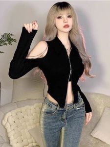 Black Irregular Shoulder Chain Long Sleeve T-Shirt Womens Fashion Slim Fit Short Top for Autumn New Design Sensation