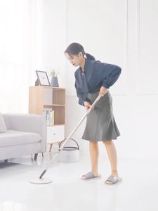 ไม้ถูพื้นม็อบ Swivel Mop กลมที่ถูพื้น 1 แถม 1 มือกระทำ 1 (รวมไม้ม็อบสองผืน) ไม้ถูพื้น ถูพื้นถังถูกพื้นแยกน้ำ การเครื่องผ่อนไหม้ให้ยาวนานมาก สะอาดกระจายและยืดหยุ่นไม่น้ำ