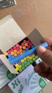 ชอล์กสี ไร้ฝุ่น กล่องละ 60แท่ง ชอล์กเขียนกระดาน ชอล์ค Hi Chalk made in thailand