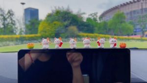 Set 6 Mèo Thần Tài Mini Trang Trí Xe Hơi Có Keo Dán Sẵn Bàn Làm Việc Tiểu Cảnh Mang Lại May Mắn