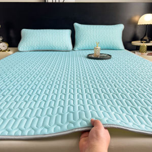 Simplified Stylish Icy Silk Summer Bedding Set