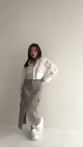 ALOHA Emma Cargo Slit Skirt: Rok Cargo Belah Depan Bahan Premium