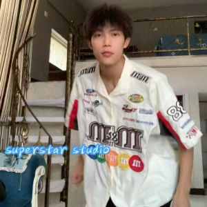 Chia sẻ:   Đã thích (55) Áo Sơ Mi Tay Ngắn Dáng Rộng In Hình Xe Mô Tô Thời Trang Mùa Hè Cá Tính Cho Nam