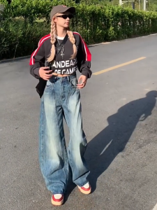 ⚡Port⚡ 2025 new American Style Retro Cutlass Jeans Women Design Sense Loose Pants Draped Wide Leg