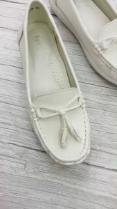 รุ่น 60164-1 รองเท้าขาวพยาบาล รองเท้าพยาบาล ไซส์ใหญ่ ตกแต่งด้วยโบว์ เบอร์ 41-43 พร้อมส่ง