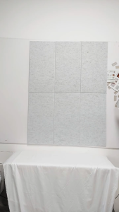 Black Sound-Absorbing Acoustic Panel 100% Polyester Fiber Odorless Flame Retardant High Density Easy to Install Cuttable Echo-Friendly