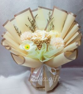 Buket Bunga Mawar Mix Premium Size Medium