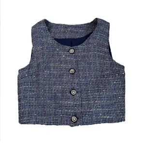 เสื้อกั๊กแขนกุดสไตล์ฝรั่งเศส ทรงเข้ารูป คอตั้ง เส้นใยโพลีเอสเตอร์ ทรงเข้ารูป สำหรับผู้หญิง ฤดูร้อน 2025 แขนกุด คอตั้ง