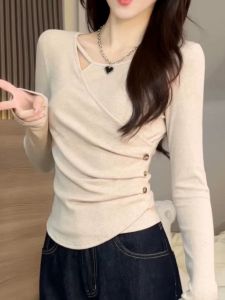 Slim Fit Long Sleeve Base Shirt Pure Color Waist Cinching Decorative Button Fashionable Top Korean Style Knitted Womens Shirt