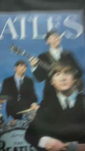 T-Shirt Kaos Musik Band distro THE BEATLES Bahan 24s TEBAL