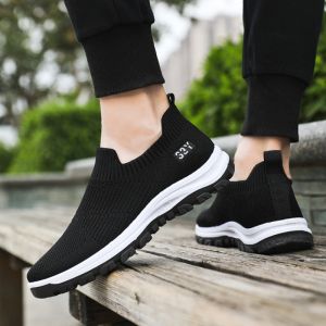 New Men Korean Fashion Breathable Slip On Black Rubber Shoes Loafers Comfortable Flat Casual Walking Shoes For Men On Sale