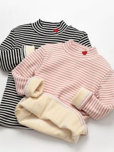 เสื้อเชิ้ตคอตั้งแขนยาวบุขนแกะหนาลายทางสำหรับเด็ก ฤดูใบไม้ร่วง/ฤดูหนาว เสื้อผ้าเด็กผู้หญิง แฟชั่น ลำลอง โพลีเอสเตอร์