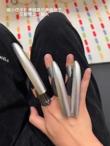 Wolverine Claw Finger Retractable Claw Mechanical Finger Control Creative Decompression Toys For Children Boy Gifts