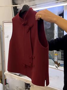XUECAIQI | Mandarin Collar Buttonless Sleeveless Vest Red