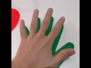 1 คู่ อุปกรณ์ฝึกประสาทสัมผัส ของเล่นกีฬาเด็ก มือ และเท้า พร็อพของเล่น เพื่อการศึกษา สําหรับเด็กอนุบาล ในร่ม และกลางแจ้ง