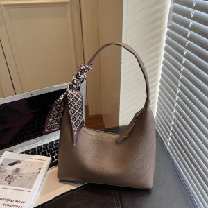 กระเป๋าสะพายไหล่ทรงสี่เหลี่ยมเรียบง่ายแบบลำลองสำหรับผู้หญิง กระเป๋าถือใต้วงแขน กระเป๋าทำงาน กระเป๋าเดินทาง กระเป๋าผ้าไนลอนสีกลางๆ