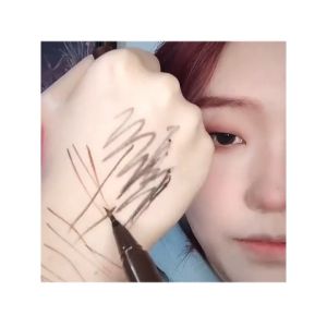 J BÚT KẺ MẮT SIÊU CHỐNG NƯỚC CINDY