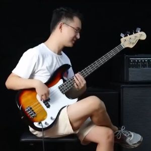 Full Size 46 Inch High Gloss Electric Bass Guitar 4 Strings Bass Guitar With Gig Bag Kit