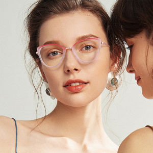 Geovannery Kacamata Modis Trendi & Bingkai Logam