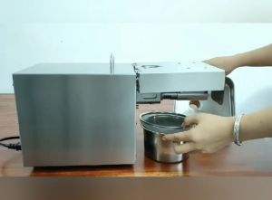 1 Set Mesin Press Minyak Penekan Biji Bijian: Mengenal Mesin Oil Press