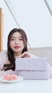 กระเป๋าสะพายผู้หญิง YASBY รุ่น Dazzle me Shoulder Bag