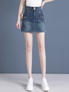 กระโปรงยีนส์เอวสูง กระโปรงทรงเอด้านเดียว กระโปรงสั้นฤดูร้อนปี 2025 สำหรับผู้หญิง สไตล์ใหม่ เดรสทำงานสีพื้น