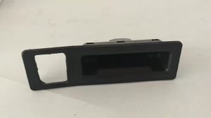 51247463161 51247463162 Boot Lid Lock Release Push Button Handle Switch Tailgate Hatch Switch For BMW F22 F30 F32 F33 F10 F25