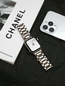 Uhada | Premium Metal Wide Apple Watch Band Breathing