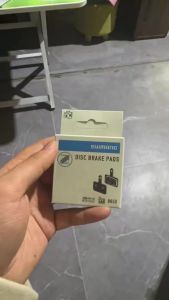 SHIMANO | SHIMANO B05S Mountain Bike Resin Brake Pads 2-Pistons Disc Brake Pads for MT200 / M315 / M355 / M375 / M395 / M415 / M445 / M475