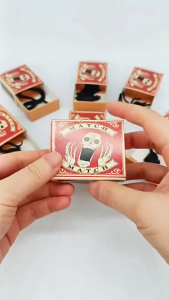 Hộp Diêm Giật Mình Vui Nhộn – Đồ Chơi Trò Đùa Halloween & Cá Tháng Tư Mới Nhất 2025