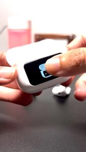 ตัดเสียงรบกวน TWS A9 Pro ANC หูฟังบลูทูธไร้สาย หน้าจอสัมผัสหูฟังบลูทู ธ LCD ตัดเสียงรบกวนหูฟังบลูทู ธ บลูทู ธ 5.4