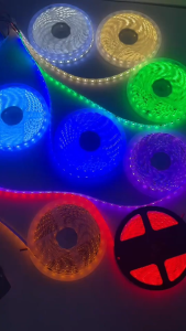 AUTO.8 5M/10M/15Mไฟ LED แบบเส้นไฟ RGB หลากสี ไฟบรรยากาศด้านหลังทีวี จังหวะดนตรี ไฟตกแต่งห้องนอนพร้อมรี