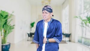 Madu Hitam Pahit M NATURE Spesial Rematik Gerd Dan Masalah Lambung Lainya (250 ML) - Kesatrian Store