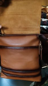 Tas Kerja Selempang Laki-laki: Tas Sling Bag Laki-laki & Tas Kerja Selempang Kulit Sapi