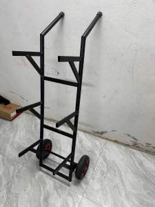 Xe đẩy vận chuyển thùng sơn tiện lợi