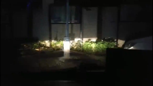 MQQHOMEE กล้องถอยรถยนต์ AHD 720P 25fps (กันน้ำได้) กล้องถอยหลัง android กล้องติดรถยนต์หลัง สำหรับใช้ดูภาพตอนถอยหลัง ระดับ IP67