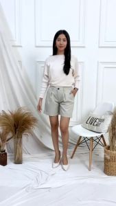 Celana Pendek Wanita / Hotpants Hits: Pilihan Tepat untuk Aktivitas Outdoor