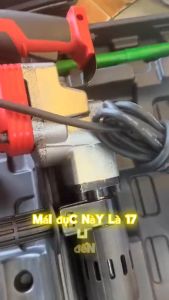 Máy đục phá bê tông 17ly Katara KT0810 (1.500W Công Nghệ Đức) bảo hành 6 tháng.