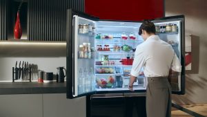 HITACHI ตู้เย็น มัลติดอร์ 20.1 คิว 569 ลิตร multidoor French Bottom Freezer รุ่น R-WB640VF