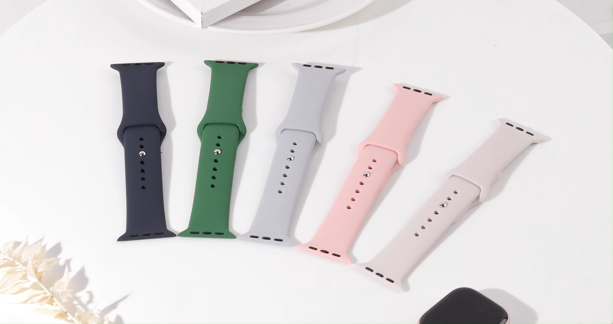 Official Style Silicone Sport Strap for Apple Watch Ultra 3/2 Series 11/10/9/8/7/6 SE 3 Soft Rubber Band 49mm 46mm 45mm 42mm 41mm 40mm