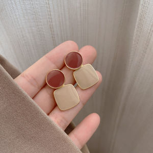 ต่างหูรูปสี่เหลี่ยมเรขาคณิตสไตล์เกาหลีสำหรับผู้หญิง ต่างหูรูปหยดน้ำมันสีน้ำตาลอบอุ่น ต่างหูแฟชั่นแบบลำลอง ต่างหูแบบเล็ก