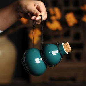 Antique Style Gourd Shaped Ceramic Wine Bottle Sealed Home Use Empty Jug for White Yellow Wine Handmade Crafted Drinkware