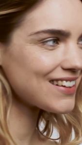 ACM DEPIWHITE ADVANCED ครีมลดเลือนฝ้า กระ จุดด่างดำ รอยสิว ลดเม็ดสี ความหมองคล้ำ เพิ่มความกระจ่างใส (จำหน่ายเฉพาะในโรงพยาบาลและคลินิก)