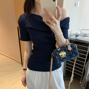 La Chapelle | Sleeve Knot Design Slimming T-Shirt
