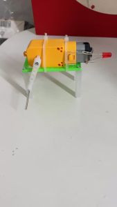 Máy phát điện quay bằng tay - Bộ đồ chơi lắp ráp khoa học STEM cho trẻ phát triển trí tuệ - HM0466