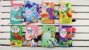 Sách Vải Tương Tác Đoàn Đuôi Con Vật Song Ngữ Việt-Anh Nhiều Chủ Đề Có Tiếng Kêu Bóp Chít Sột Soạt