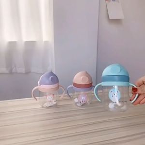 Botol bayi Botol Minum Kartun Anak 250ml Dengan pegangan botol bayi