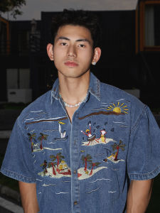 Áo Sơ Mi Denim Tay Ngắn Thêu Nam Phong Cách Đường Phố Retro