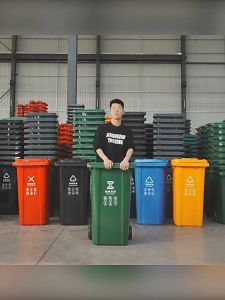 Wheeled garbage bin with lid garbage bin container 30L/50L/100L/120L/240LBlack trash canMalaking basurahan