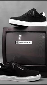 Sepatu Sneakers Pria Wanita Casual Joemen J 96 Brand Lokal Sepatu Pria Sekolah Formal Sepatu Pu Leather Unisex Sneakers Hitam Putih Untuk Sekolah - Lazada